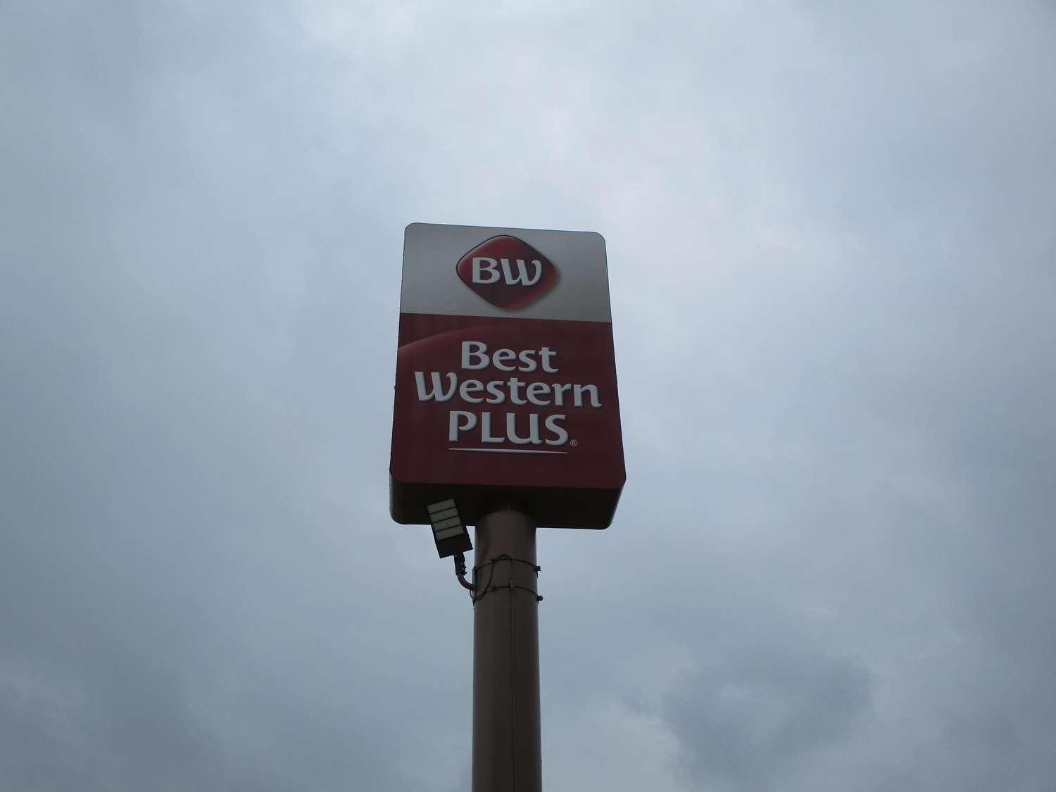Comfort Inn Dallas North Love Field Airport Exterior foto