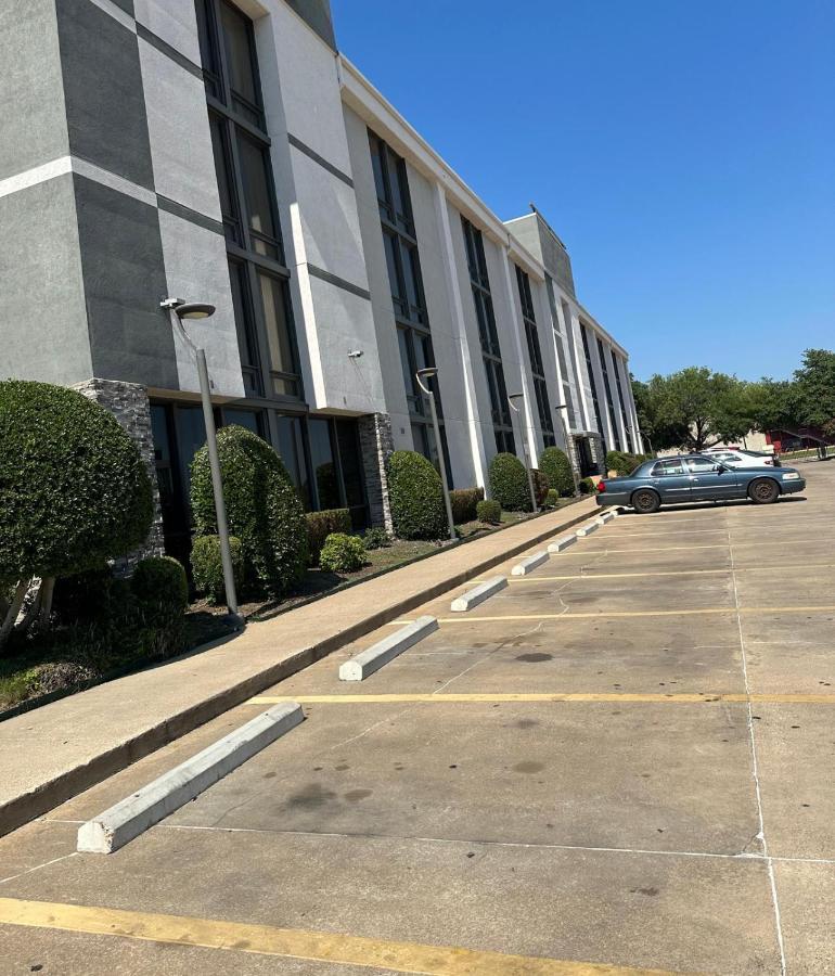 Comfort Inn Dallas North Love Field Airport Exterior foto