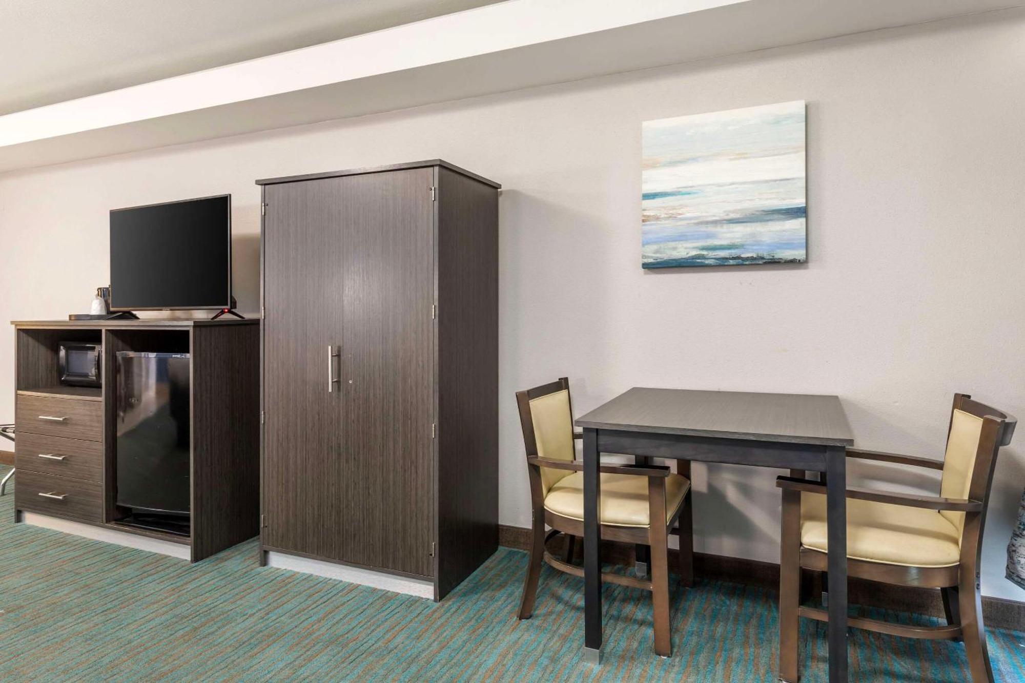 Comfort Inn Dallas North Love Field Airport Exterior foto